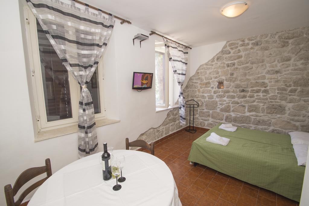 Posejdon Apartments 코츌라 외부 사진