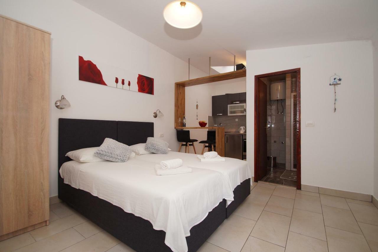 Posejdon Apartments 코츌라 외부 사진